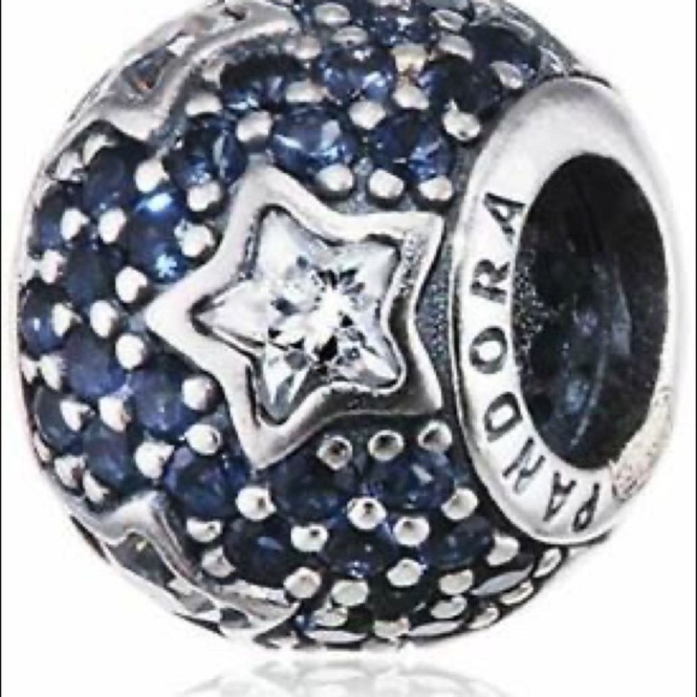 Midnight Blue Pavé Stars Charm -NWT - Picture 3 of 3